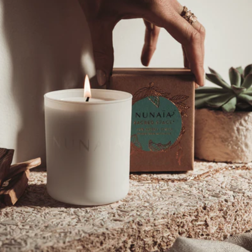 Nunaia Scented Candle