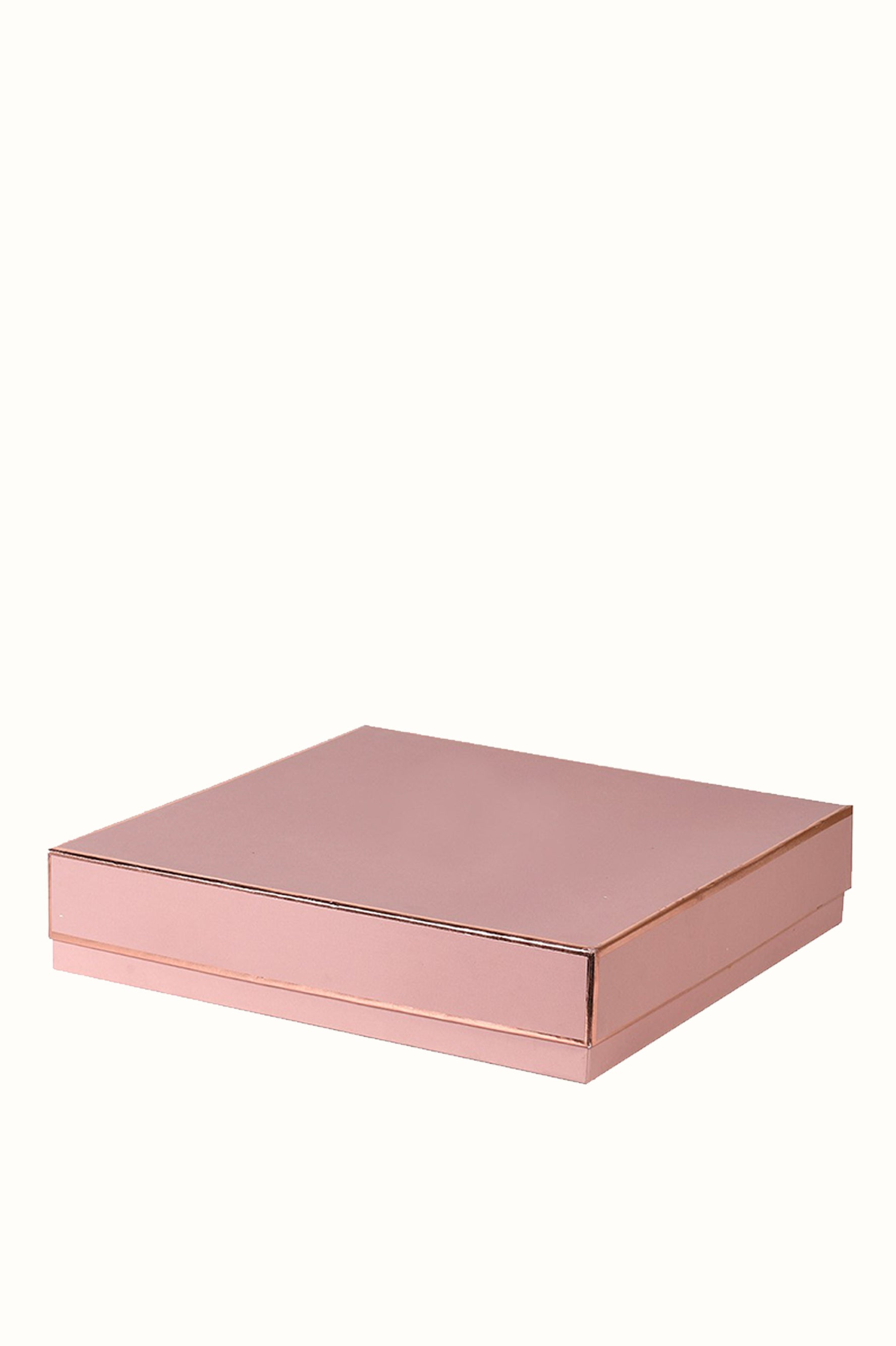 16-Wick Gold Balsam Forest Candle