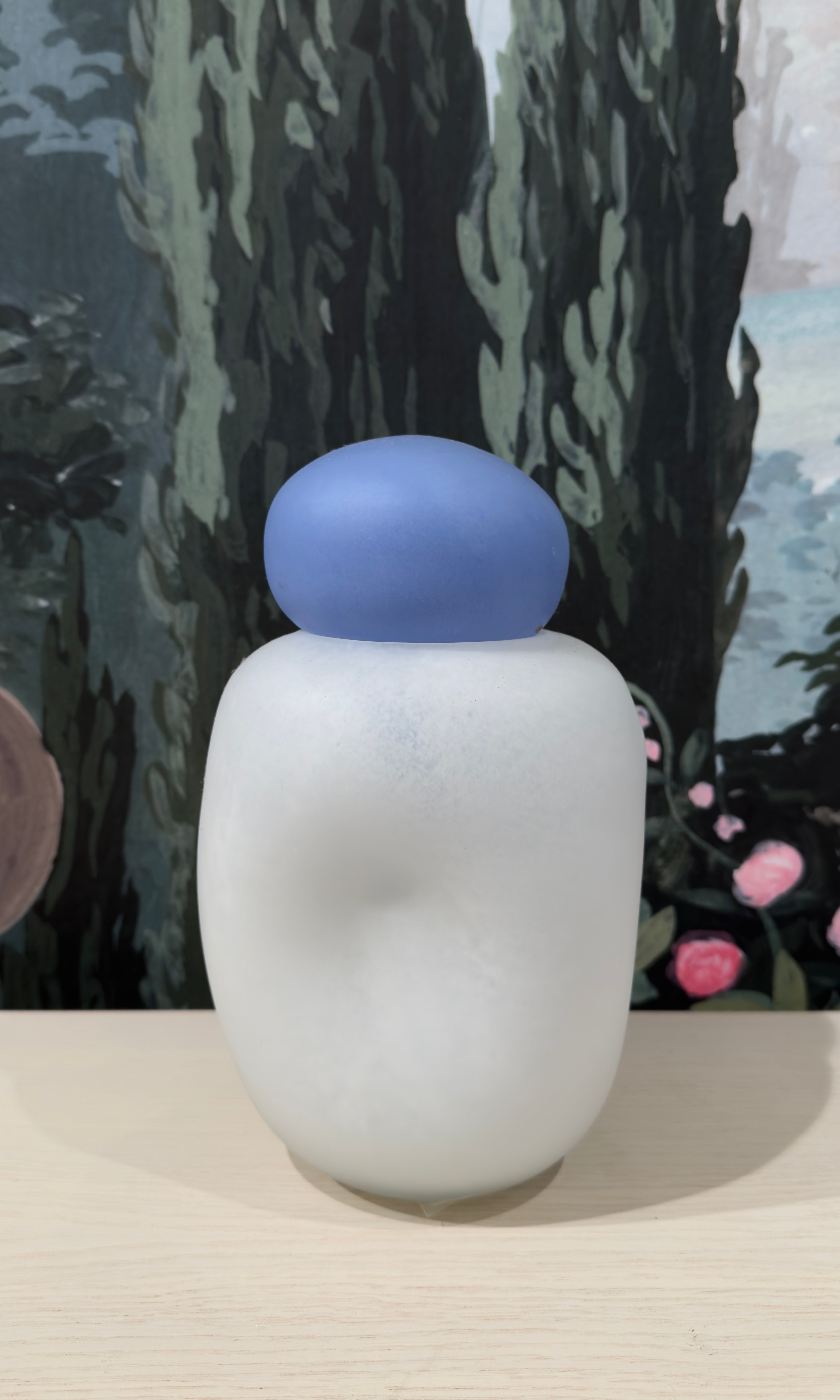 Medium Yuri Ceramic Vase