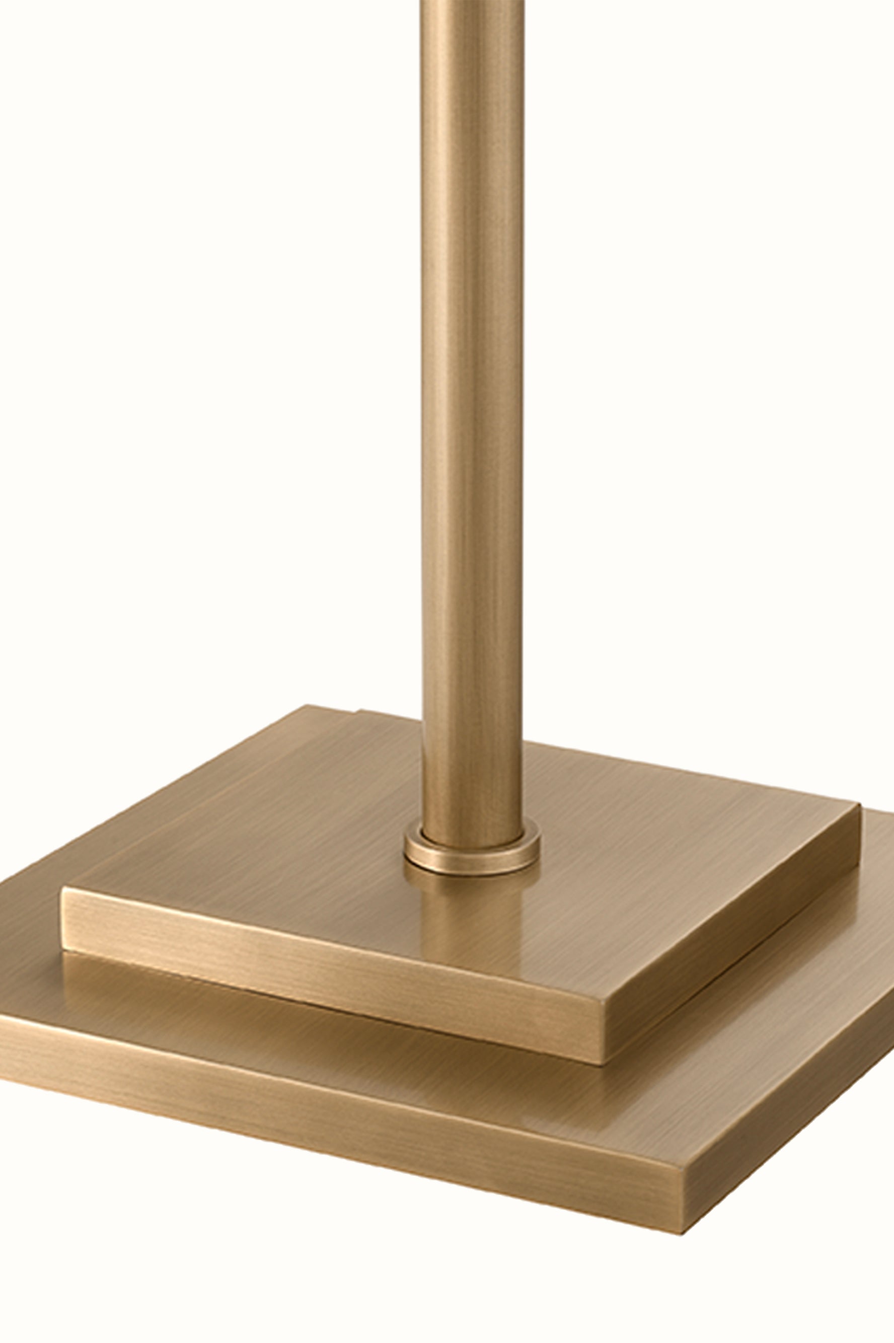 Floor Lamp Tryon